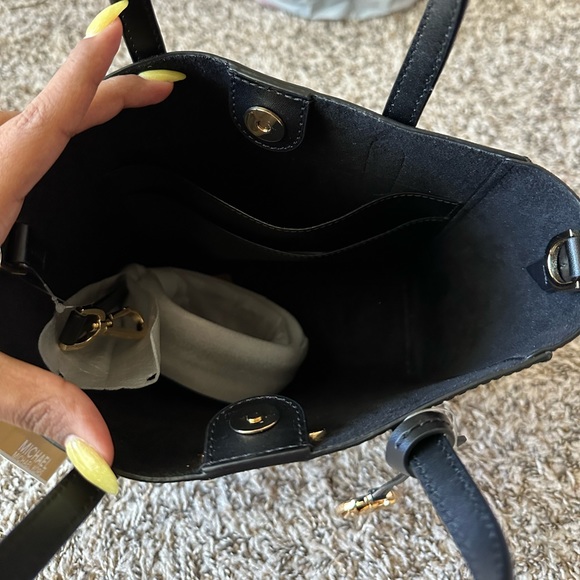 Michael Kors Sinclair small shopper tote - Picture 3 of 4